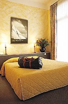 ニューホテル アミロテ ホテル 3*