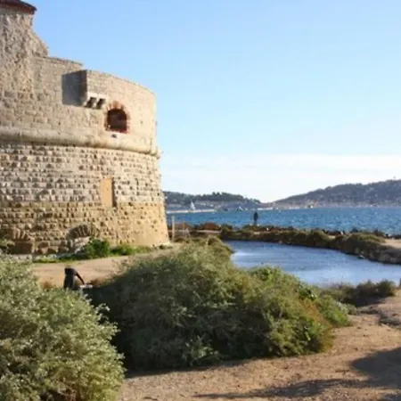 Hotel Amiraute