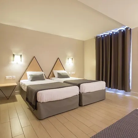 ホテル ニューホテル アミロテ ツーロン