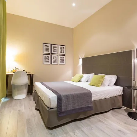 ニューホテル アミロテ ホテル ツーロン