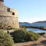 Hotel Amirauté