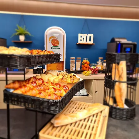 Ξενοδοχείο Amiraute 3*